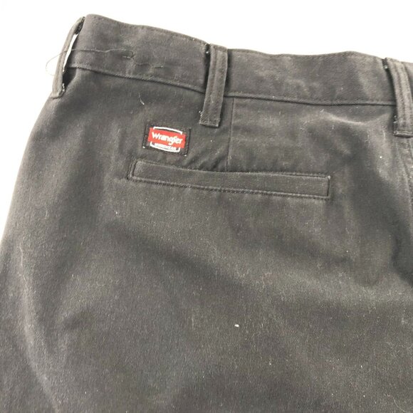 Wrangler Men's Workwear Pants Size 38x26 Hemmed Black Straight Leg Casual - Picture 15 of 16